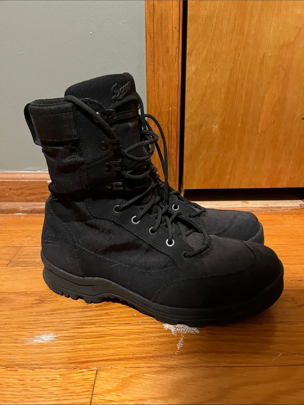 Danner Mens Tanicus 007 Men's Black Lace-Up Tactical Boots No Time to Die 11